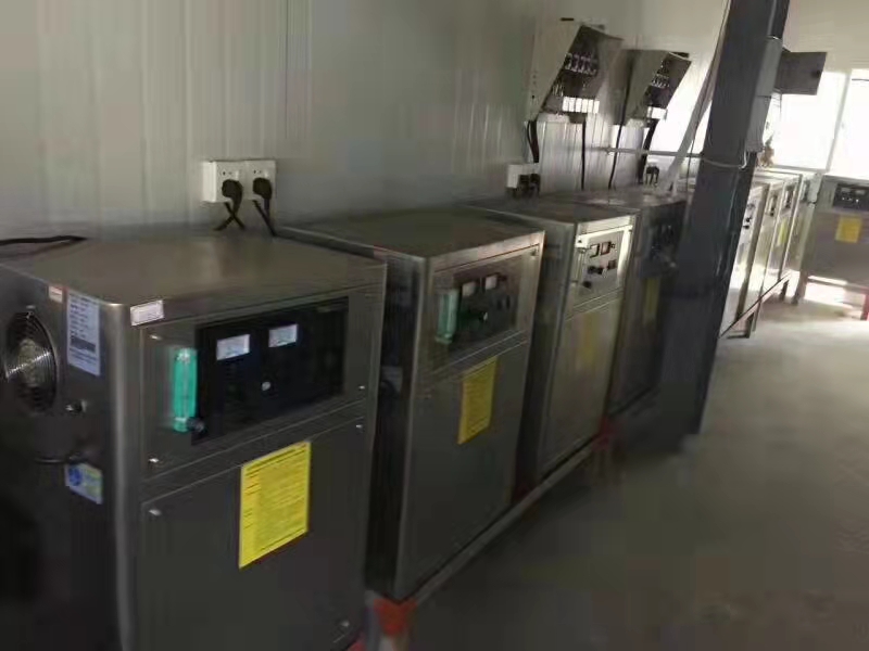 兩用型臭氧發(fā)生器，制氧機廣泛應用于水產(chǎn)養殖行業(yè)
